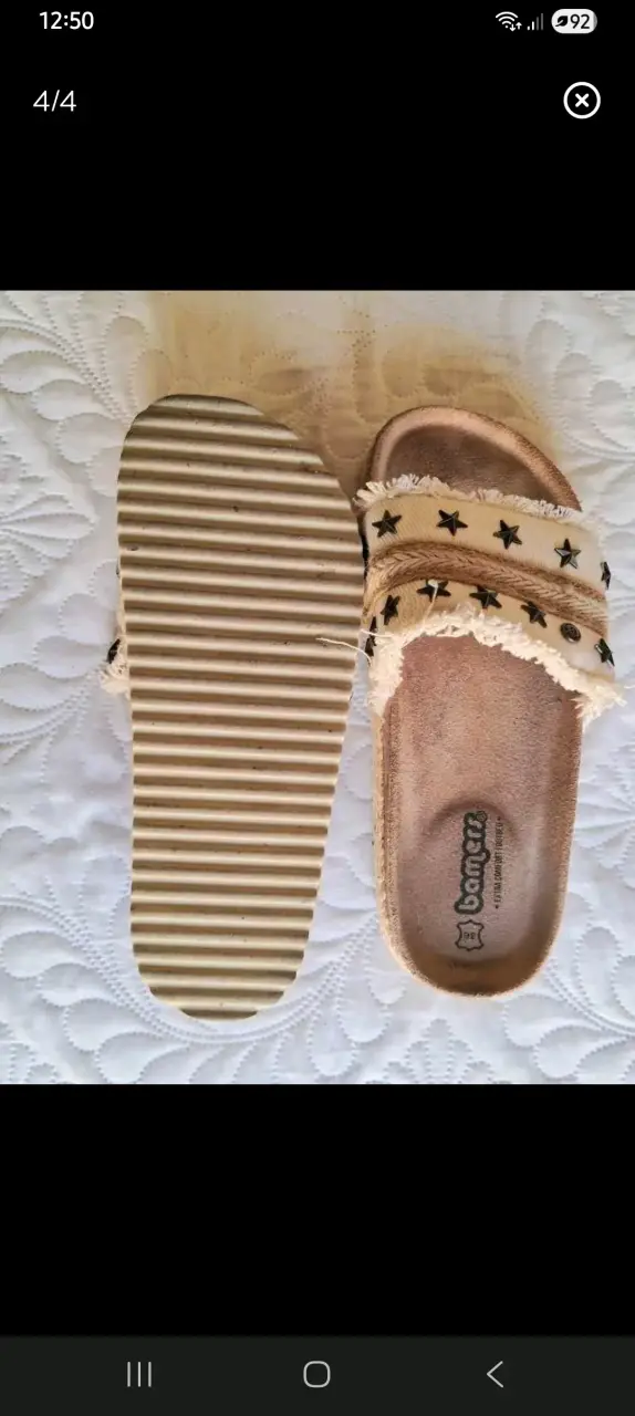Sandalias de plataforma con estrellas decorativas - 4