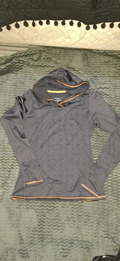 Polera deportiva Marika Tek Dry-Wik negra - miniatura 2