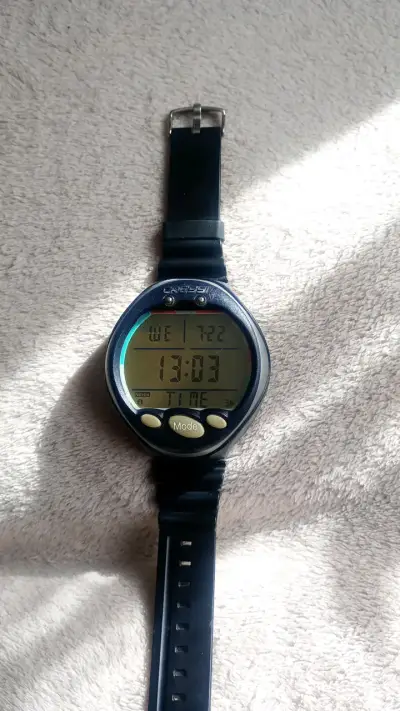 Reloj de buceo Cressi con funciones avanzadas - miniatura 1