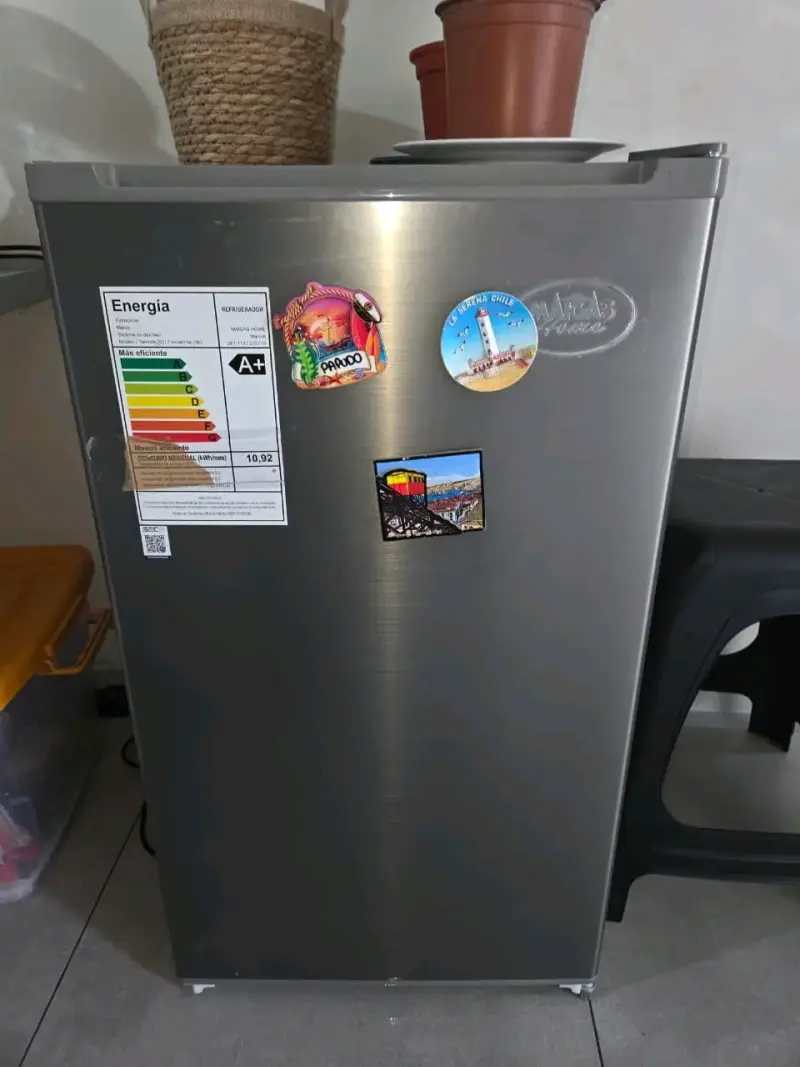 Refrigerador compacto Maigas color gris - 1