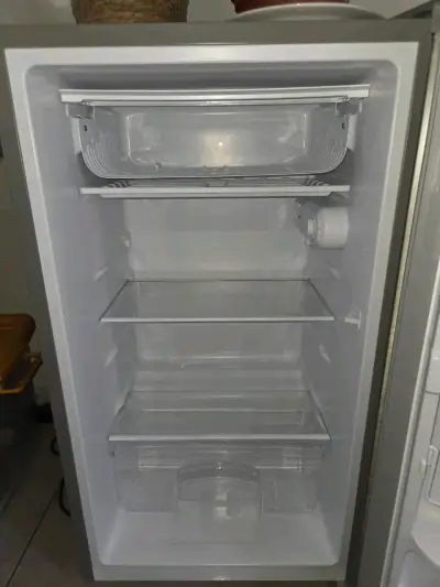 Refrigerador compacto Maigas color gris - miniatura 3