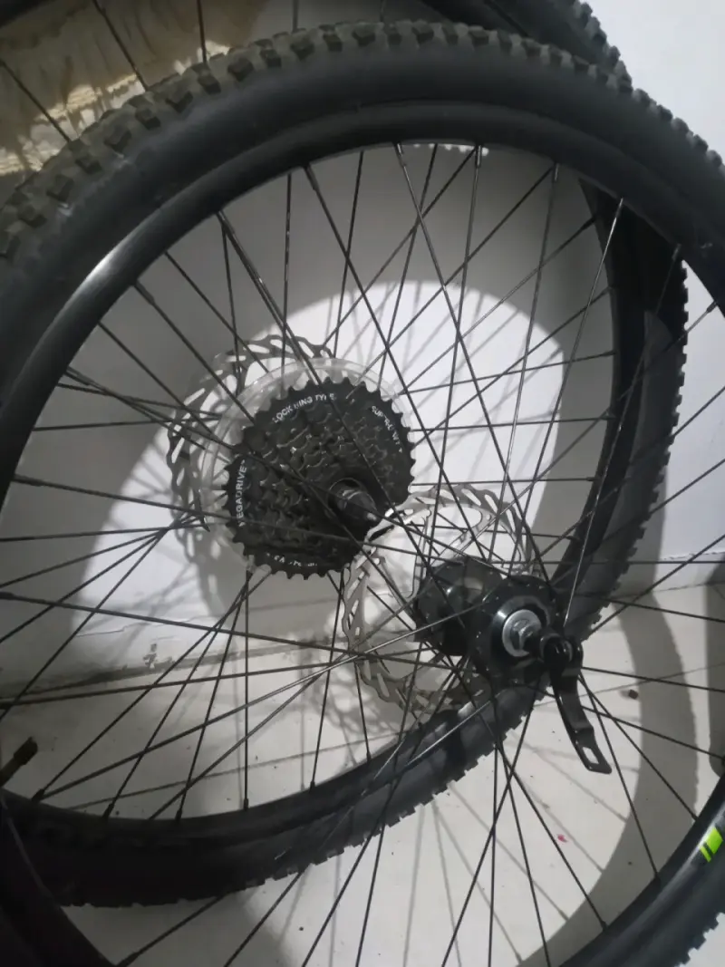 Ruedas de mtb aro 27.5 con disco y cassette - 3