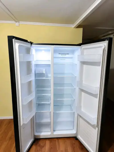 Refrigerador side by side amplio y moderno - miniatura 1