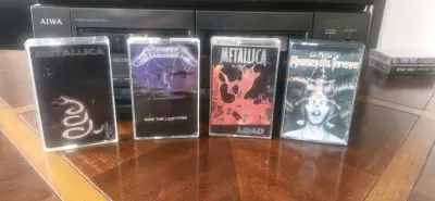 Colección de cassettes de Metallica y Ángeles del Infierno - miniatura 1