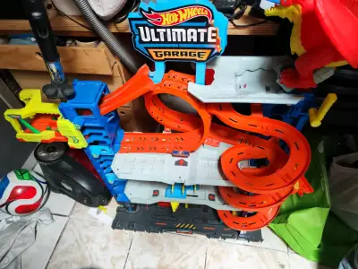 Pista de autos Hot Wheels Ultimate Garage - miniatura 1