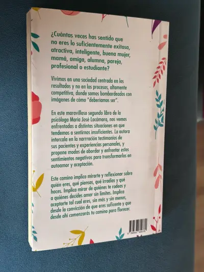 Libro 'Soy Suficiente' de María José Lacámara - miniatura 2