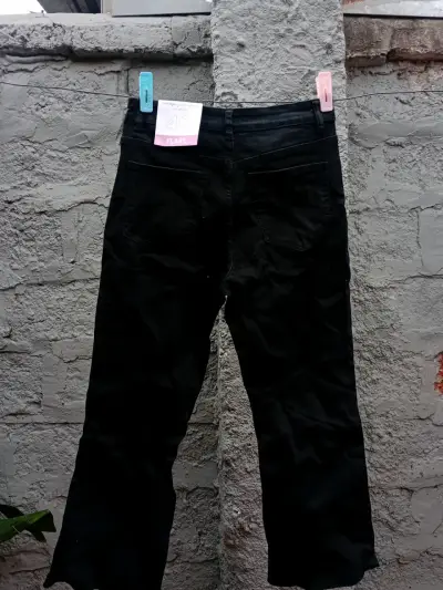Pantalones negros flare talla 40 - miniatura 1
