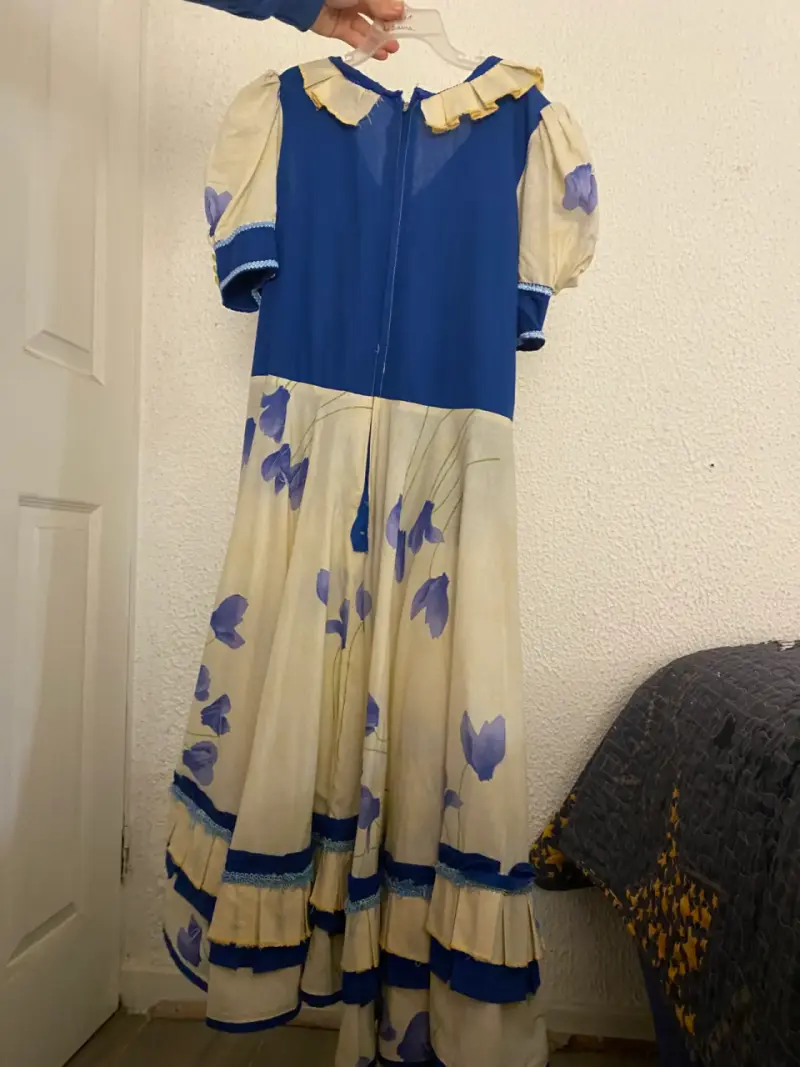Vestido de baile tradicional azul y beige - 2