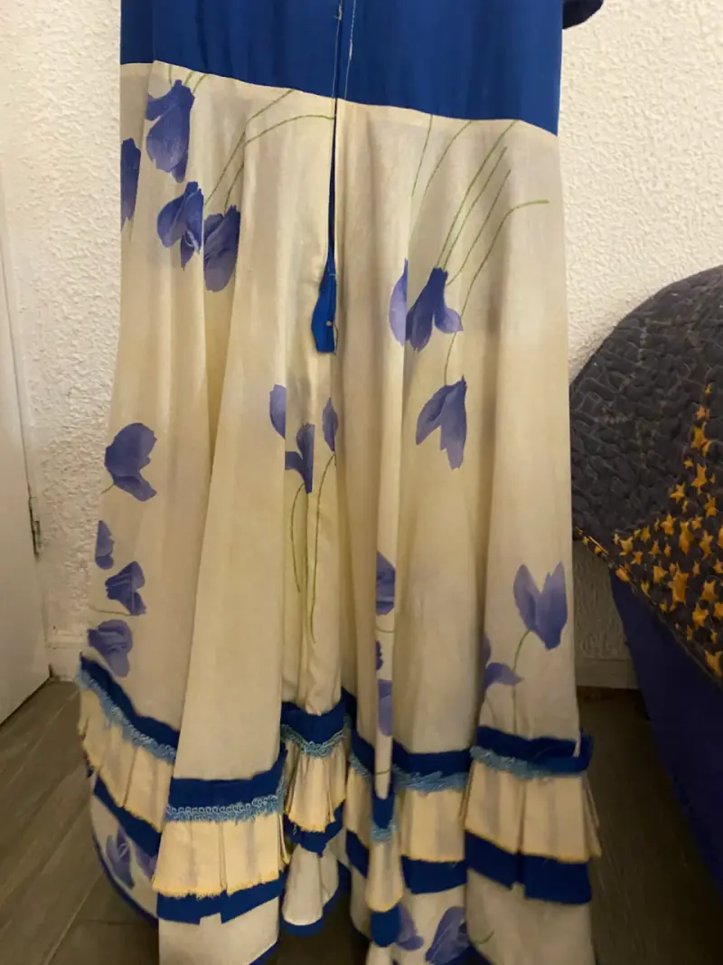 Vestido de baile tradicional azul y beige - 5