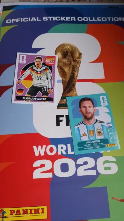 Messi y Wirtz extra sticker - miniatura 1