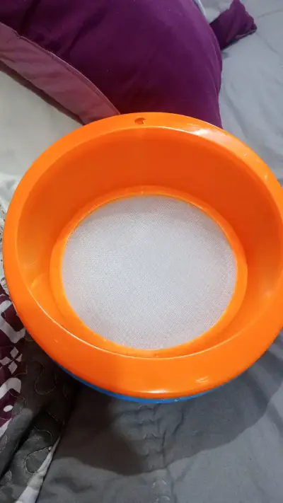 Colador de cocina plástico naranja - miniatura 1