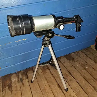 Telescopio astronómico con trípode ajustable - miniatura 1