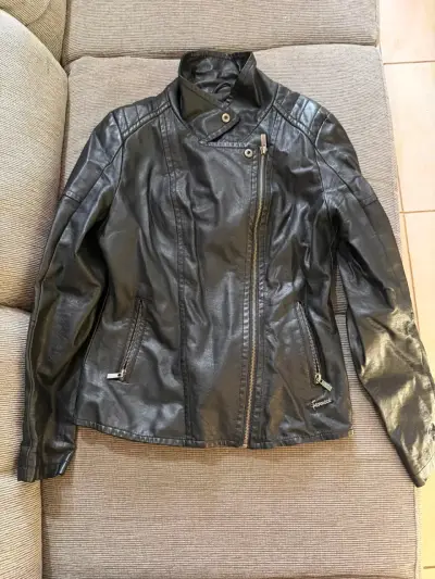 Chaqueta de cuero negra talla L - miniatura 1