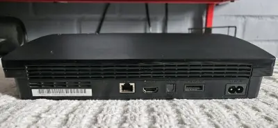 Consola PS3 con control, cables y juego FIFA 13 - miniatura 4