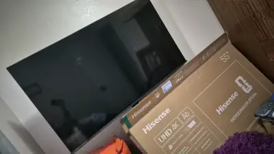 Televisor Hisense 55 pulgadas UHD 4K A6 - miniatura 1