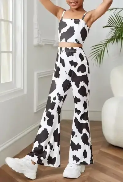 Conjunto infantil estampado de vaca - miniatura 1