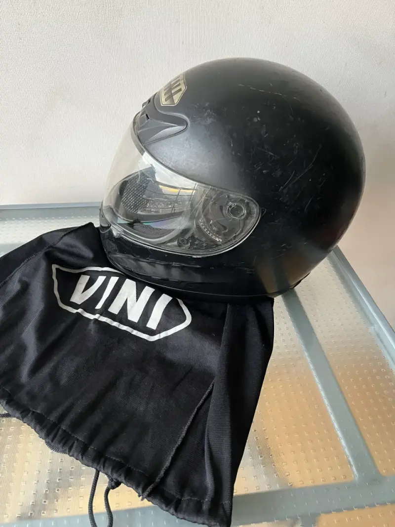 Casco de moto Vini negro con visor - 2