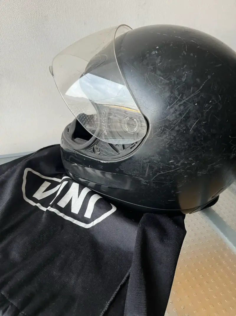 Casco de moto Vini negro con visor - 3