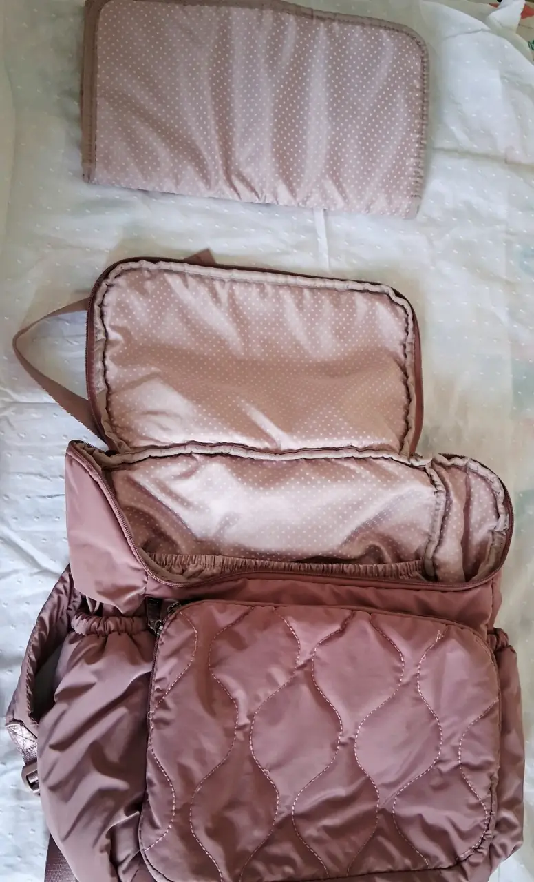 Mochila maternal rosada Calu con múltiples compartimentos - 4