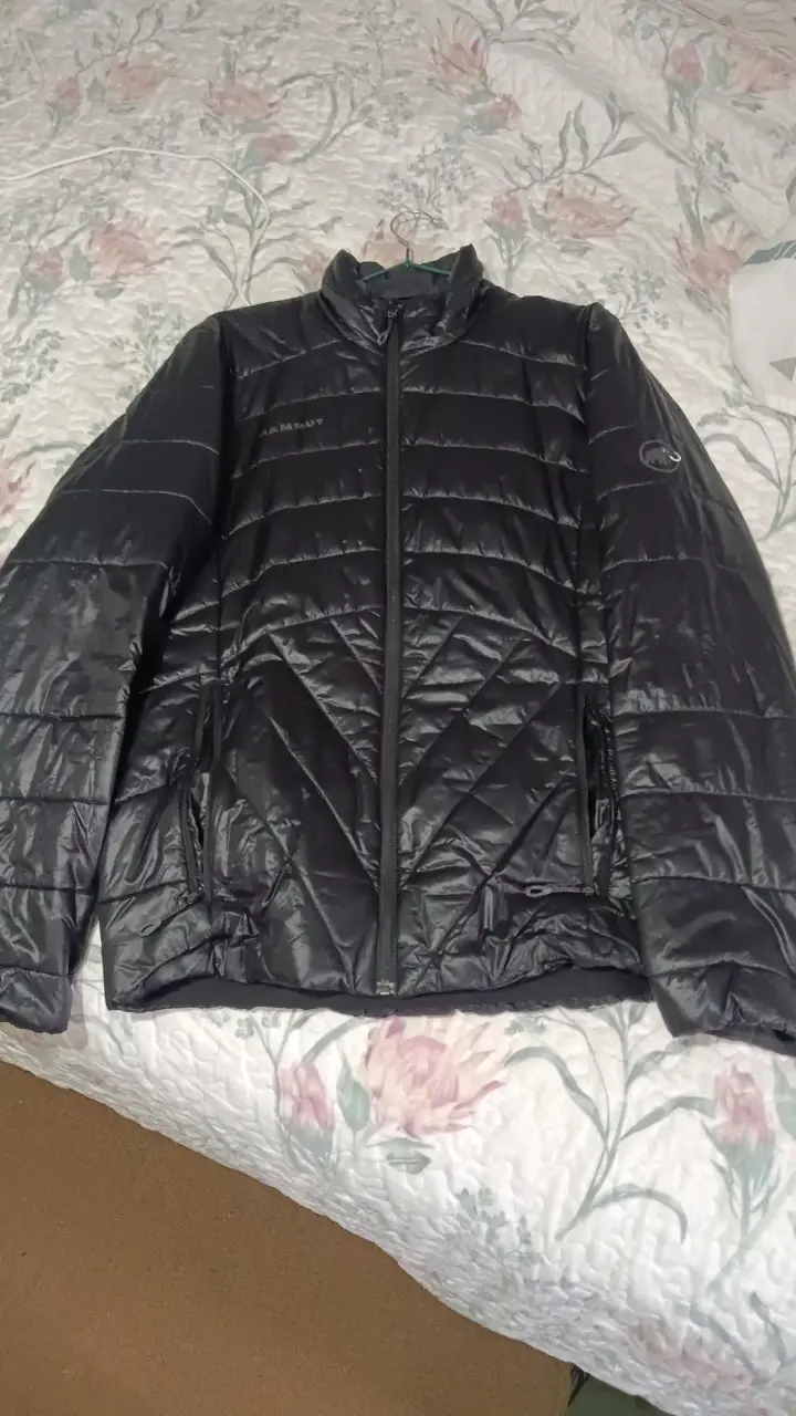 Chaqueta de plumas negra Mammut para invierno - 4