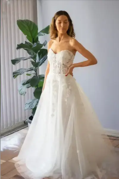 Vestido de novia Modelo Jade La casa de las Novias - miniatura 1