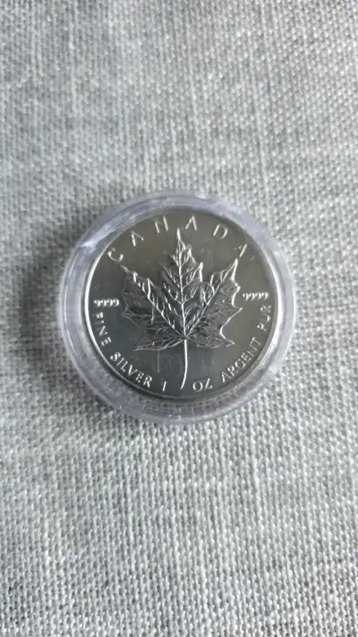 Moneda de plata canadiense Maple Leaf 1 oz - miniatura 1