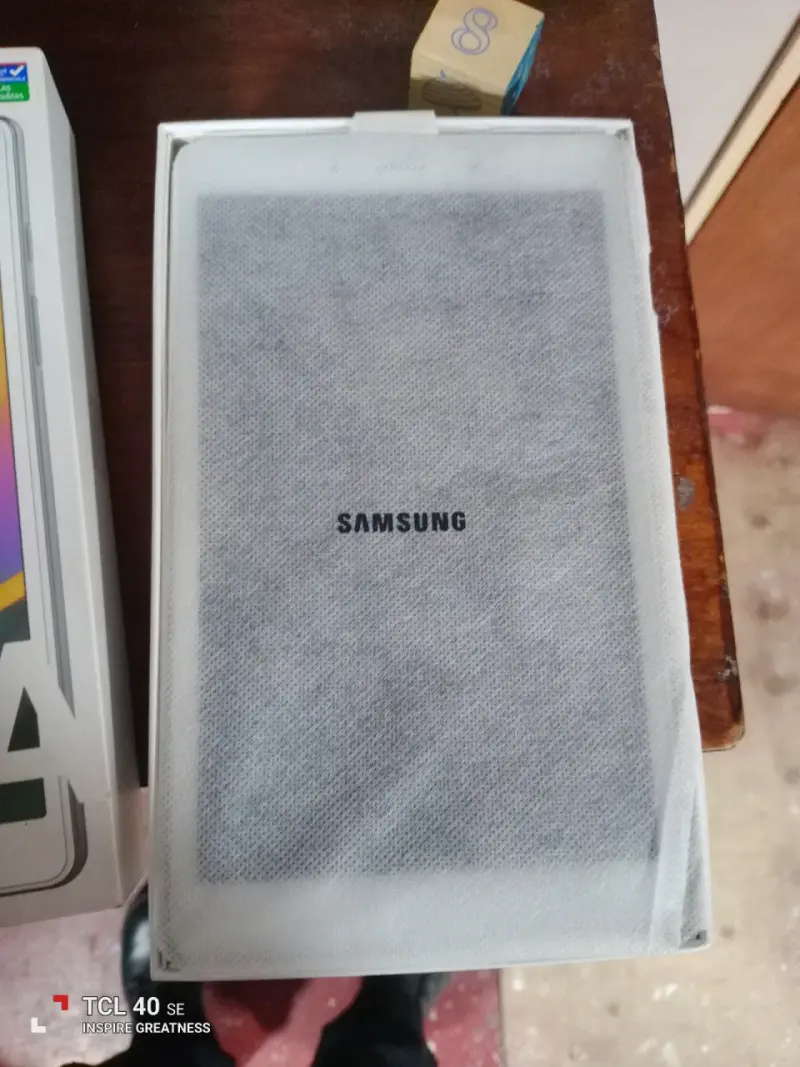 Tablet Samsung Galaxy Tab A con conectividad 4G - 2