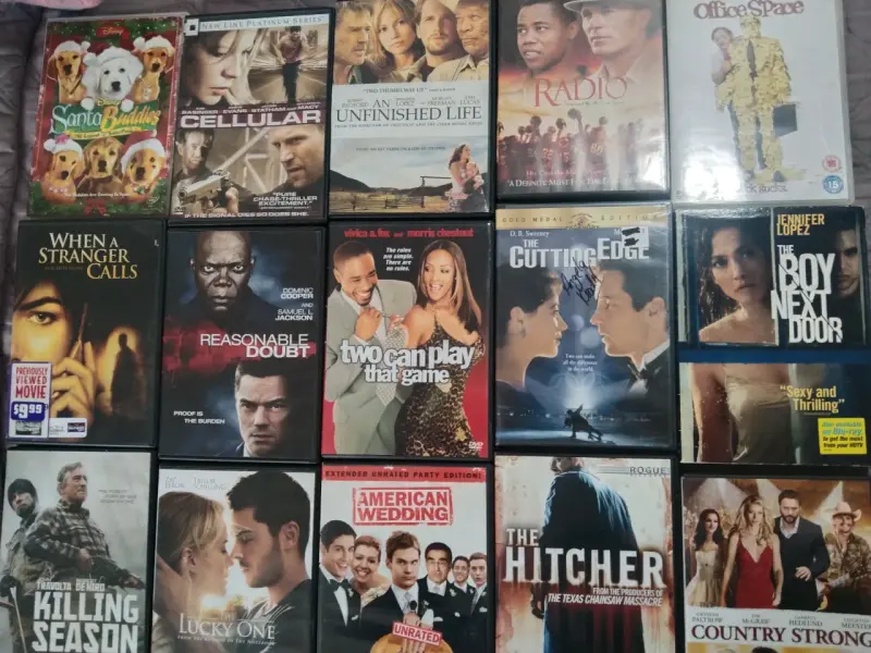 Colección de 15 DVDs de películas variadas - 2