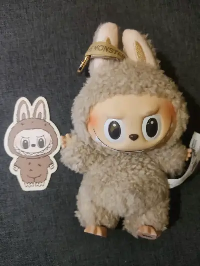 Labubu Toffee original - miniatura 1