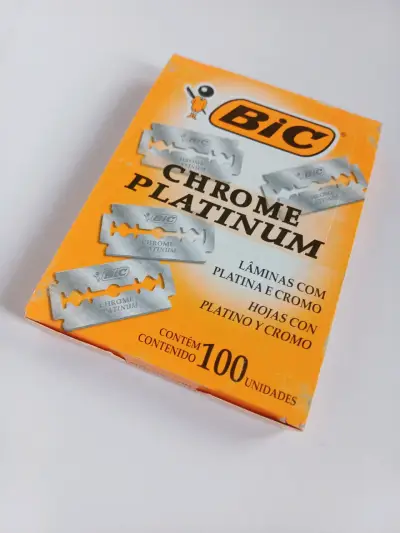 100 Hojas de afeitar BIC Chrome Platinum - miniatura 1