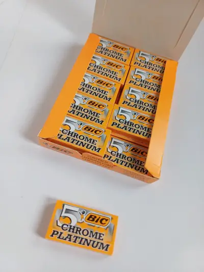100 Hojas de afeitar BIC Chrome Platinum - miniatura 3