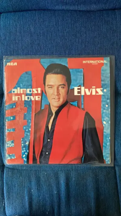 Vinilo Elvis Presley 'Almost in Love' RCA - miniatura 1