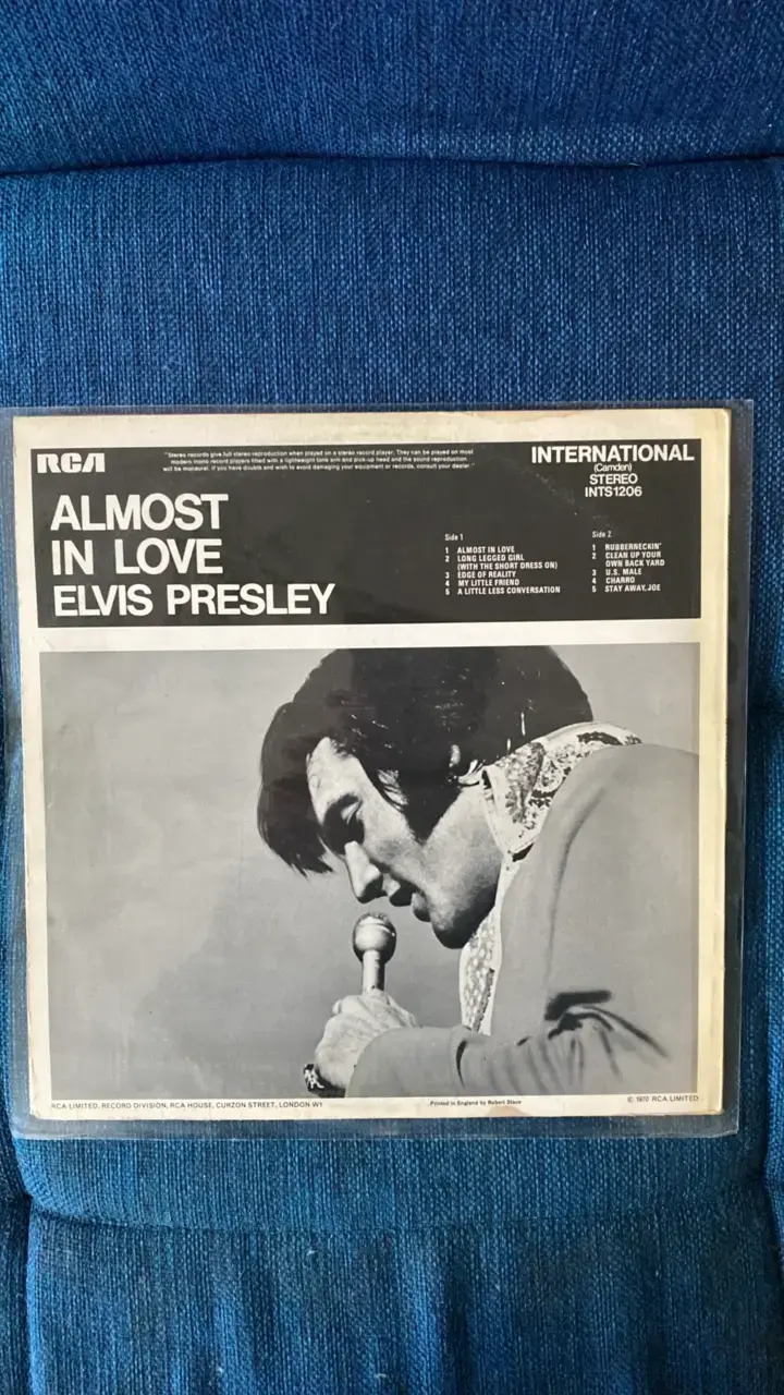 Vinilo Elvis Presley 'Almost in Love' RCA - 2