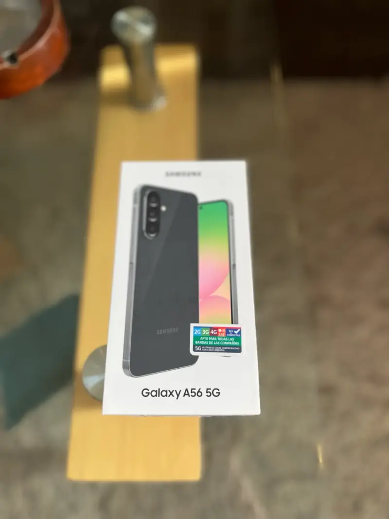 Samsung Galaxy A56 5G en buen estado - 3