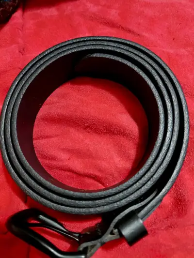 Cinturón de cuero negro - miniatura 3