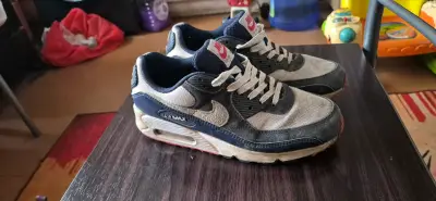 Lote de zapatillas deportivas varias marcas - miniatura 3