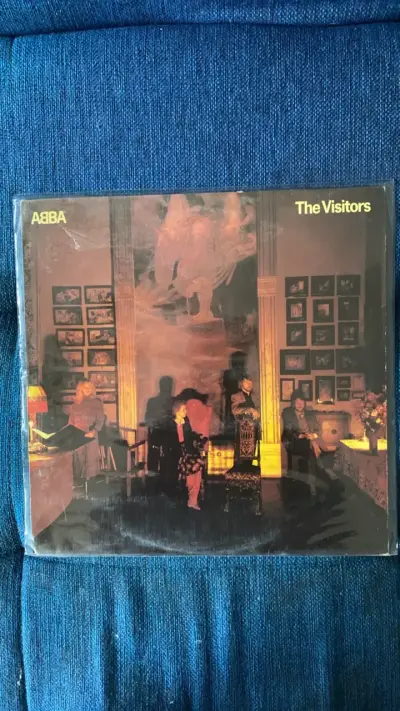 Vinilo ABBA The Visitors en buen estado - miniatura 1