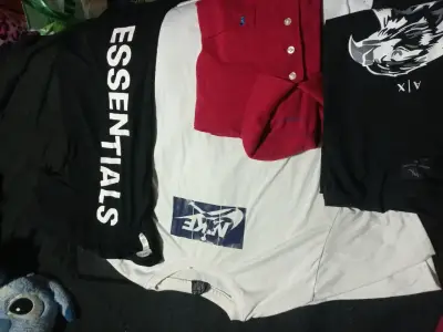 Lote de poleras de marcas variadas - miniatura 1