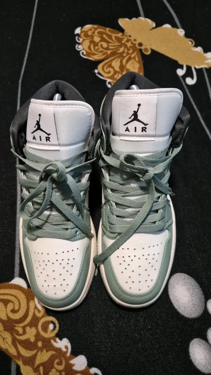 Zapatillas deportivas Air Jordan blancas y verdes - 1