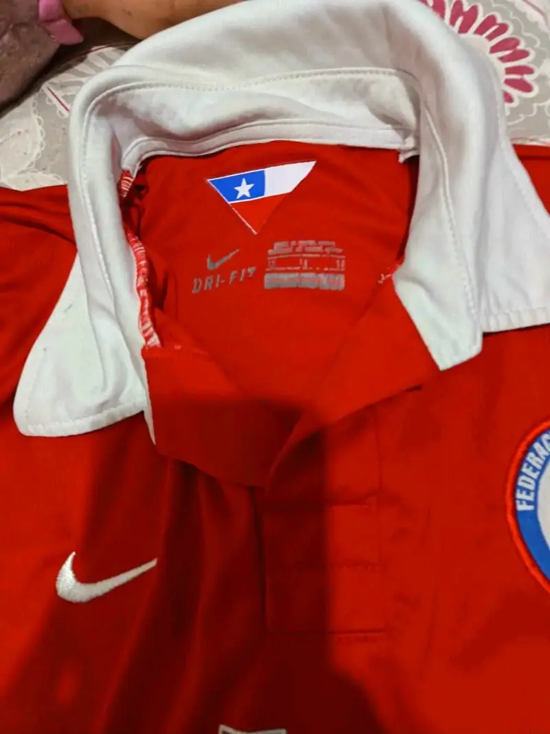 Camiseta Roja Selección Chile Nike Número 10 - 2