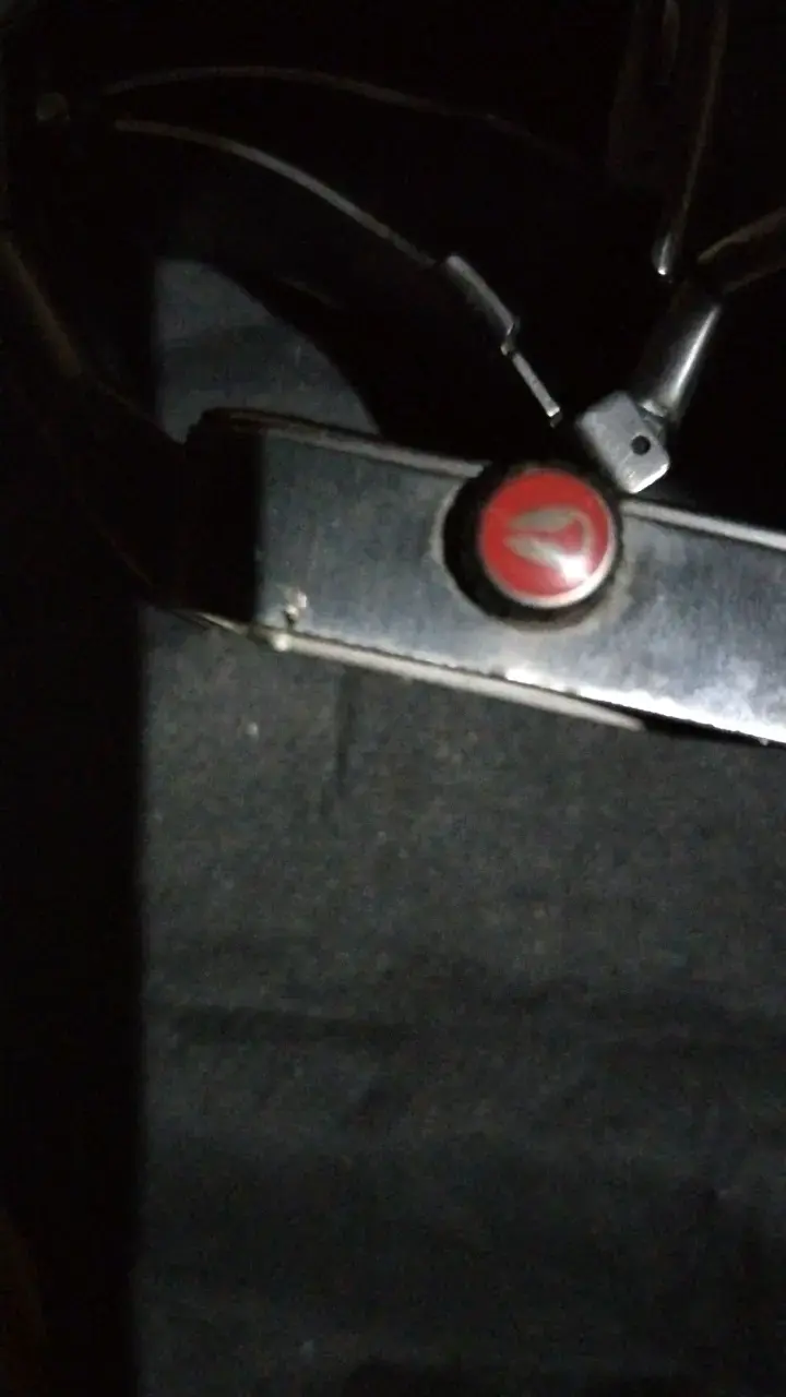 Reloj Nixon cuadrado de acero inoxidable - 3