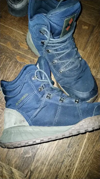 Botas de montaña Columbia azul para hombre - miniatura 1