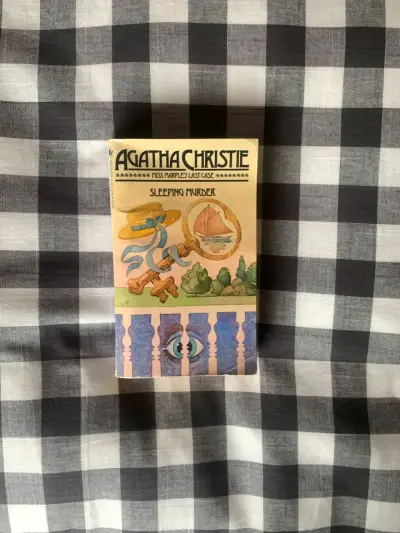 Libro 'Sleeping Murder' de Agatha Christie - miniatura 1