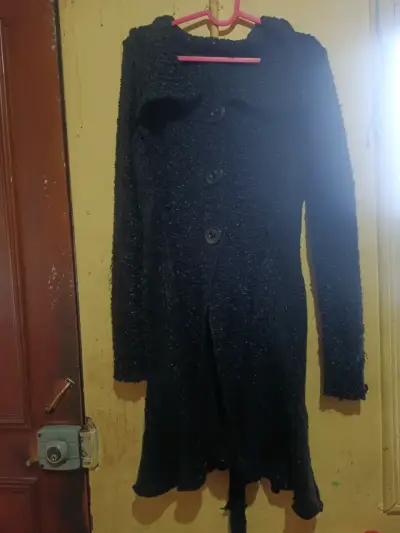 Chaqueta acolchada beige para invierno - miniatura 4