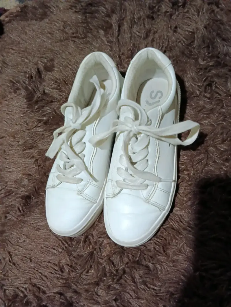 Zapatillas blancas casuales de mujer - 4
