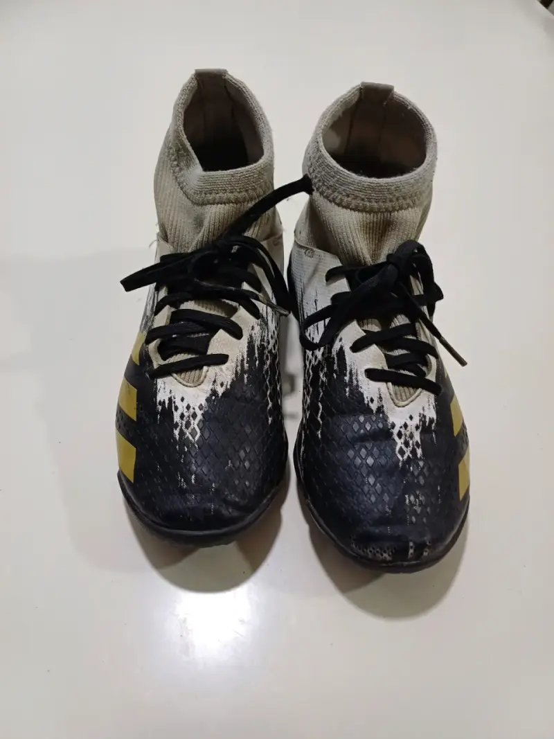 Zapatillas de fútbol Adidas Predator talla 35.5 - 4