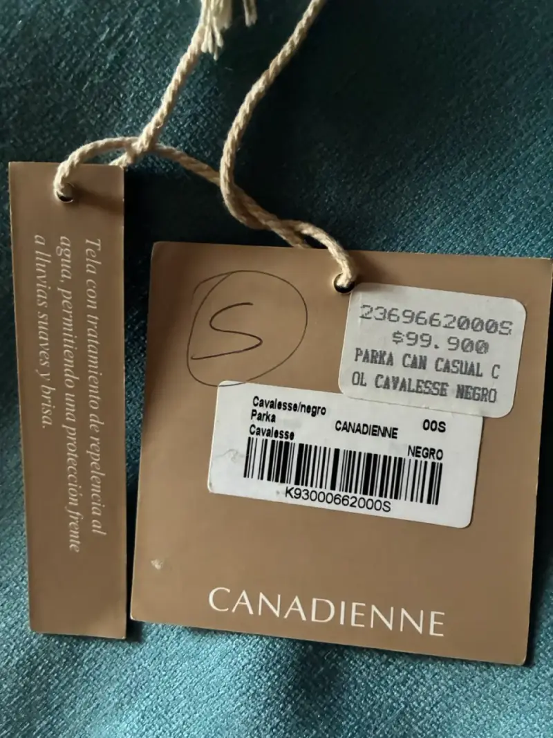 Parka negra Canadienne con bolsillos y cierre - 3