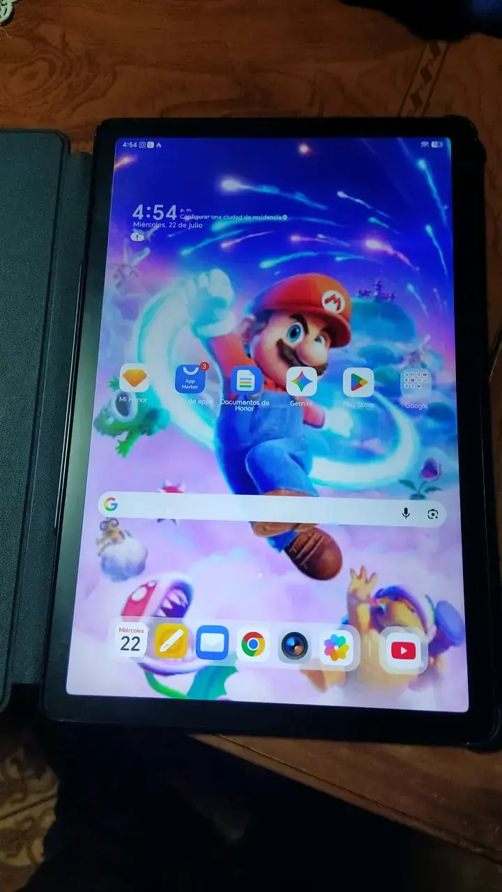 Tablet Honor con funda protectora - 2