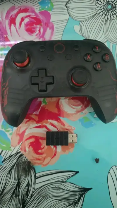 Control inalámbrico  videojuegos con adaptador - miniatura 1
