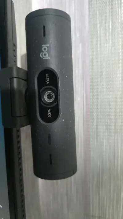 Cámara web Logitech Ultra Wide HD - miniatura 1